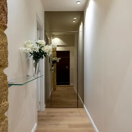 Isidoro Luxury *